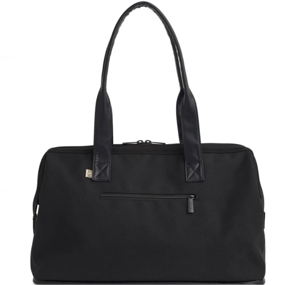 Beis weekender bag.